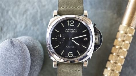 hodinkee panerai due 38 review.